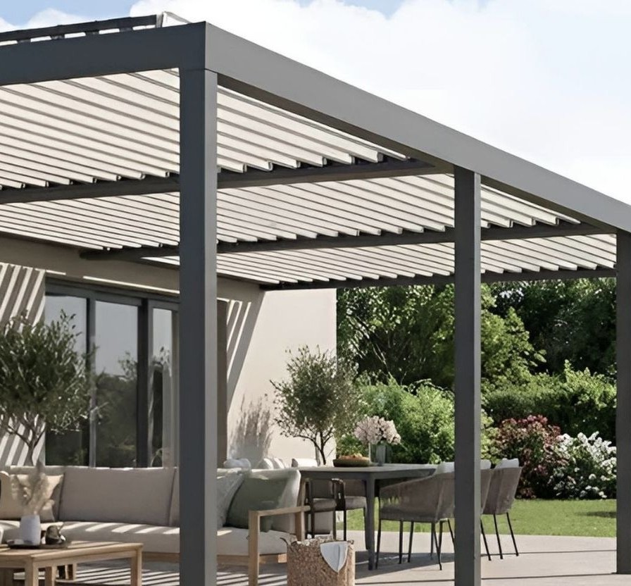 Guía de instalación de una pérgola bioclimática paso a paso